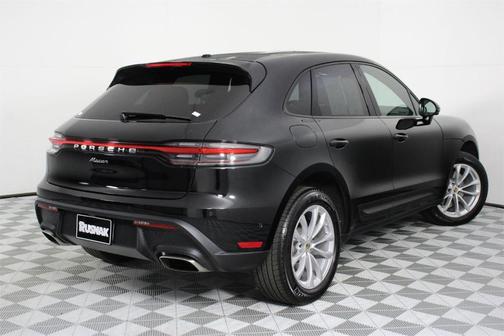 2025 Porsche Macan 