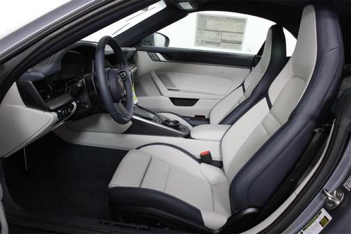 2026 Porsche 911 Carrera