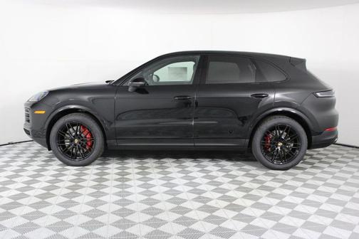 Black Metallic 2026 Porsche Cayenne S