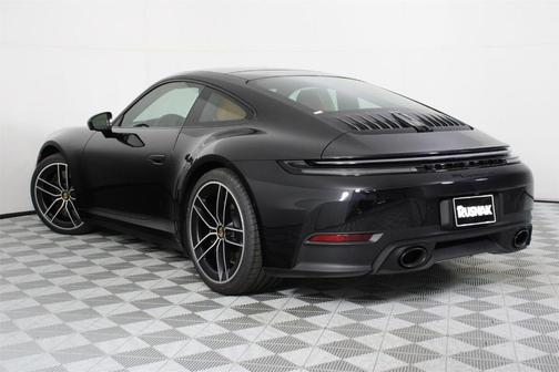 2026 Porsche 911 Carrera 4S