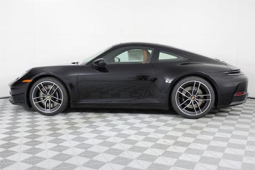 2026 Porsche 911 Carrera 4S