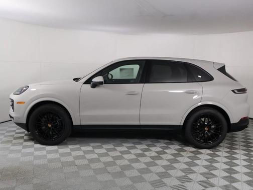 Chalk 2026 Porsche Cayenne Base