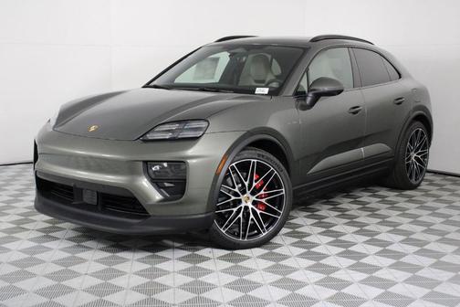 2026 Porsche Macan 4S