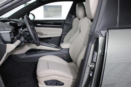 2026 Porsche Macan 4S