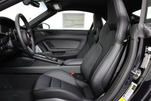 2026 Porsche 911 Carrera GTS