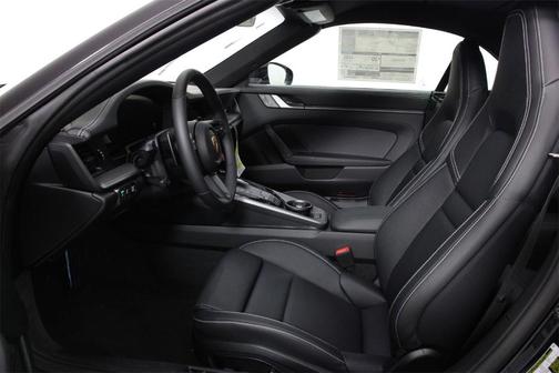 2026 Porsche 911 Carrera 4S