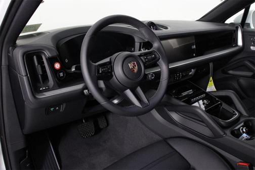 2025 Porsche Cayenne Base