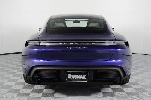 2020 Porsche Taycan Turbo
