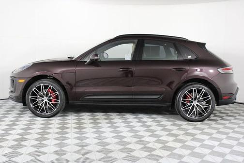Copper 2023 Porsche Macan S