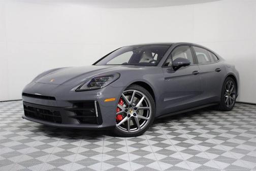 2026 Porsche Panamera 4S