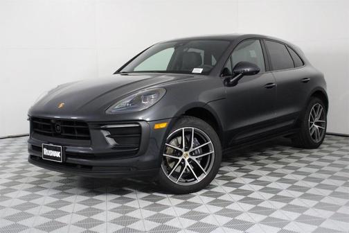 2025 Porsche Macan Base