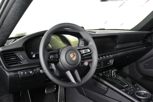 2026 Porsche 911 Carrera GTS