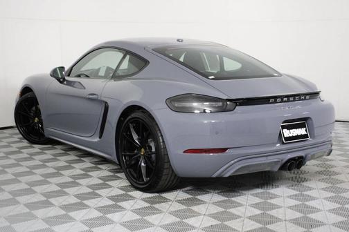 2025 Porsche 718 Cayman 