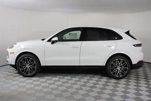 2026 Porsche Cayenne Base