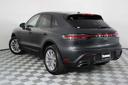 2025 Porsche Macan 
