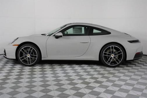 2026 Porsche 911 Carrera 4S