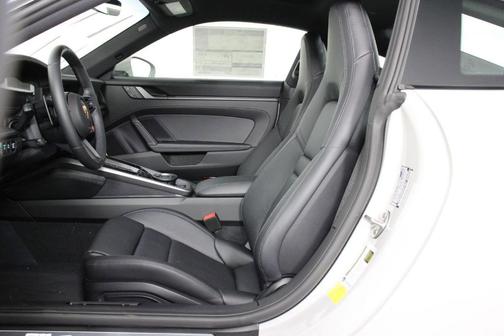 2026 Porsche 911 Carrera 4S