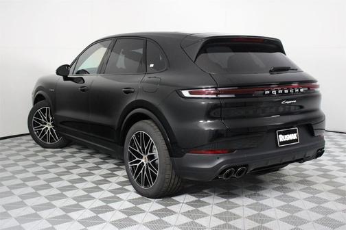 2026 Porsche Cayenne AWD