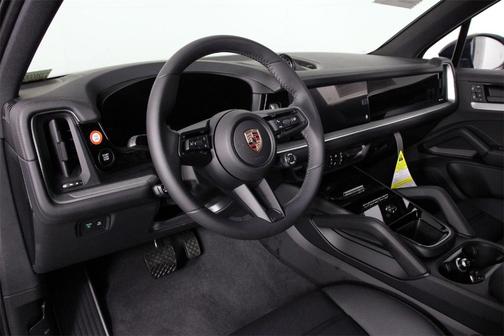 2026 Porsche Cayenne AWD