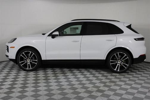 2026 Porsche Cayenne Base