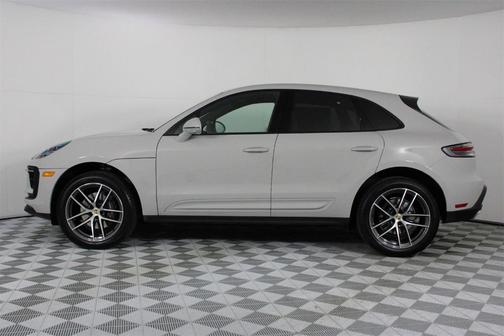 2025 Porsche Macan