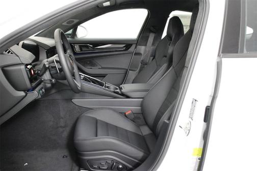 2026 Porsche Panamera GTS