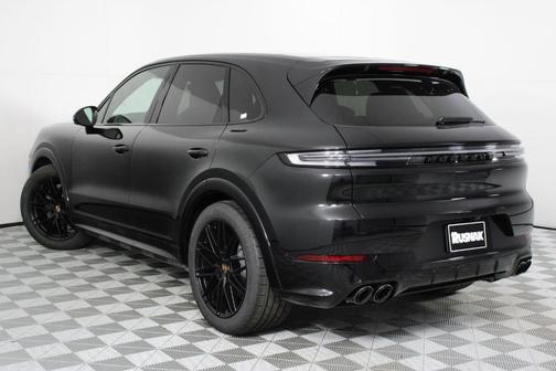 2026 Porsche Cayenne GTS