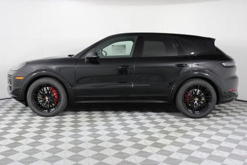 2026 Porsche Cayenne GTS