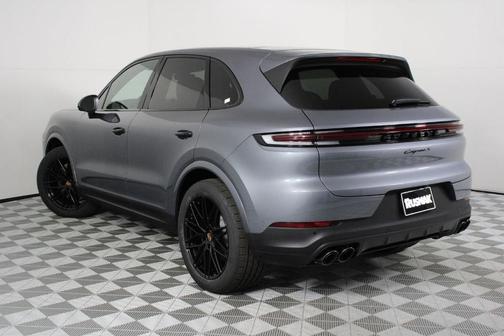 2026 Porsche Cayenne S
