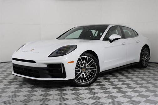 2025 Porsche Panamera Base