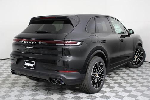 2026 Porsche Cayenne Base