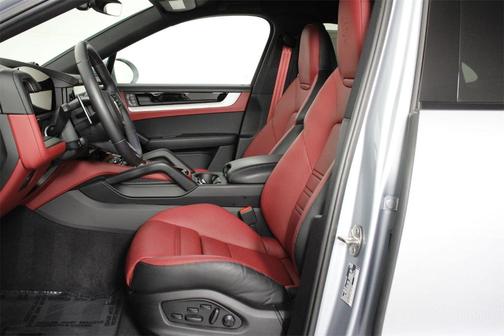 2025 Porsche Cayenne S Coupe AWD