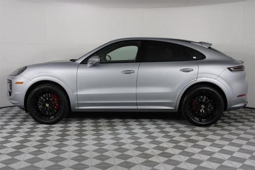 2025 Porsche Cayenne S Coupe AWD