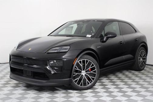 2025 Porsche Macan 4S