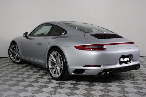 2018 Porsche 911 Carrera 4S