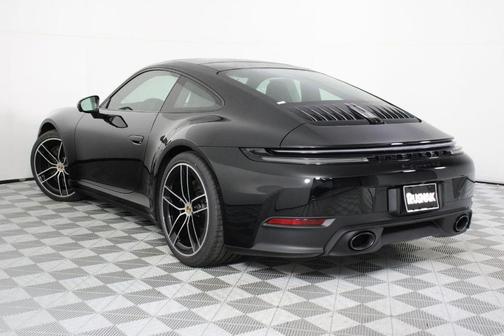 2026 Porsche 911 Carrera 4S