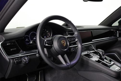 2023 Porsche Panamera 4S