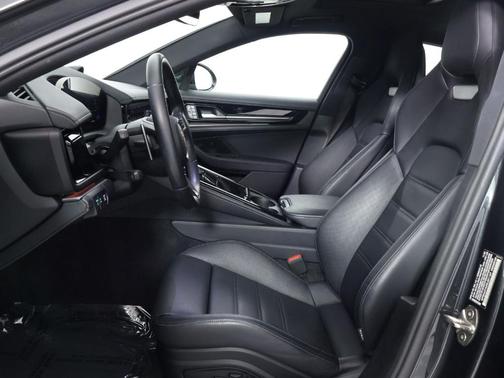Volcano Grey Metallic 2024 Porsche Panamera Base