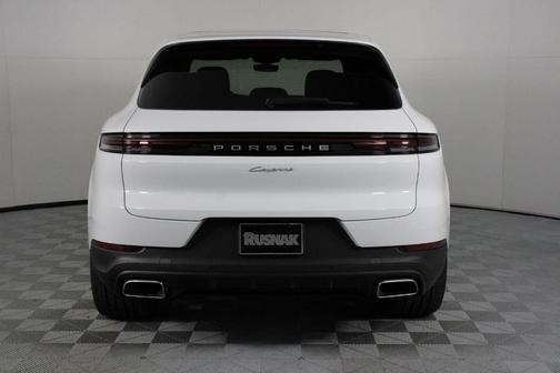 2026 Porsche Cayenne Base