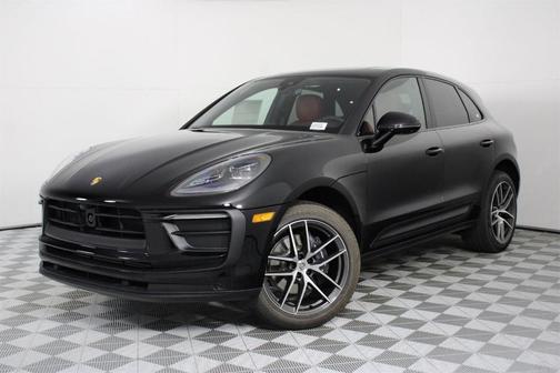 2026 Porsche Macan Base