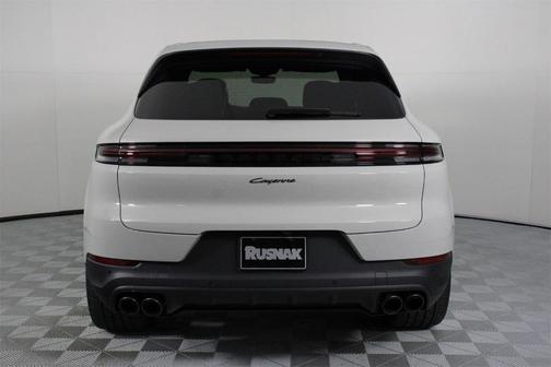 2026 Porsche Cayenne Base