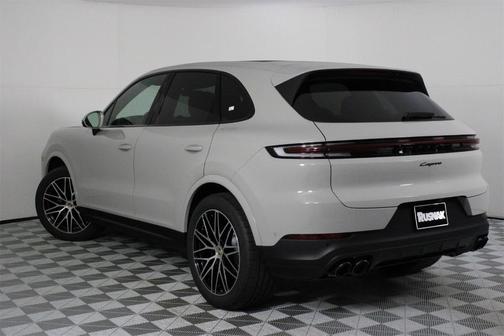 2026 Porsche Cayenne Base