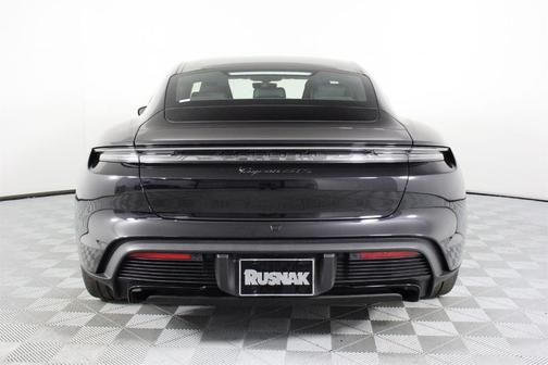 2025 Porsche Taycan GTS