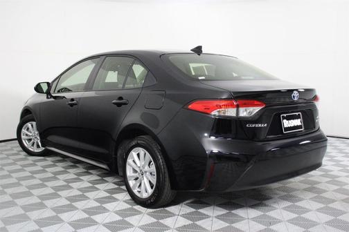 2024 Toyota Corolla Hybrid LE