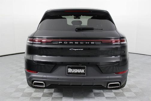 2026 Porsche Cayenne Base