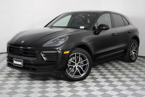 2025 Porsche Macan T