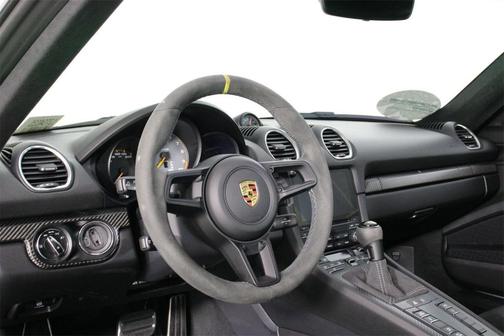 2024 Porsche 718 Cayman GT4 RS