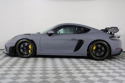 2024 Porsche 718 Cayman GT4 RS