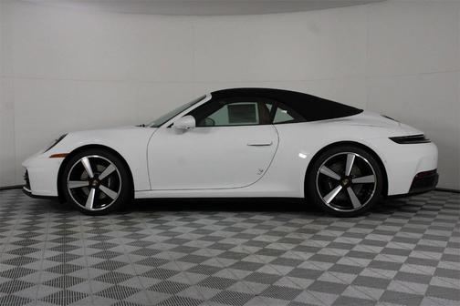 2026 Porsche 911 Carrera