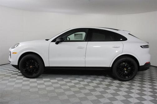2026 Porsche Cayenne AWD